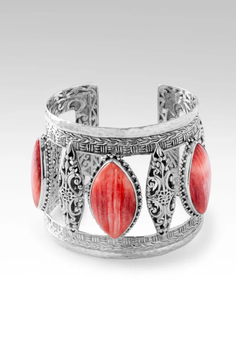 Lavish Beauty Cuff™ in Red Spiny Oyster