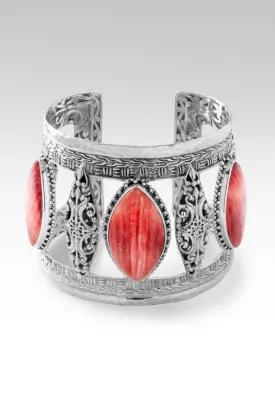 Lavish Beauty Cuff™ in Red Spiny Oyster